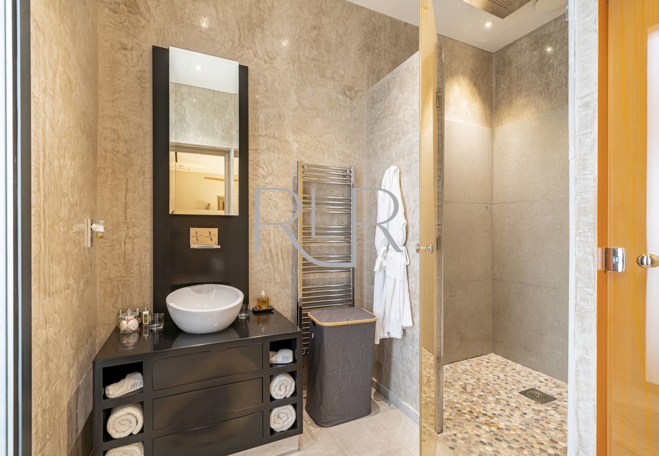 Villa à Cannes - Villa Alang Alang