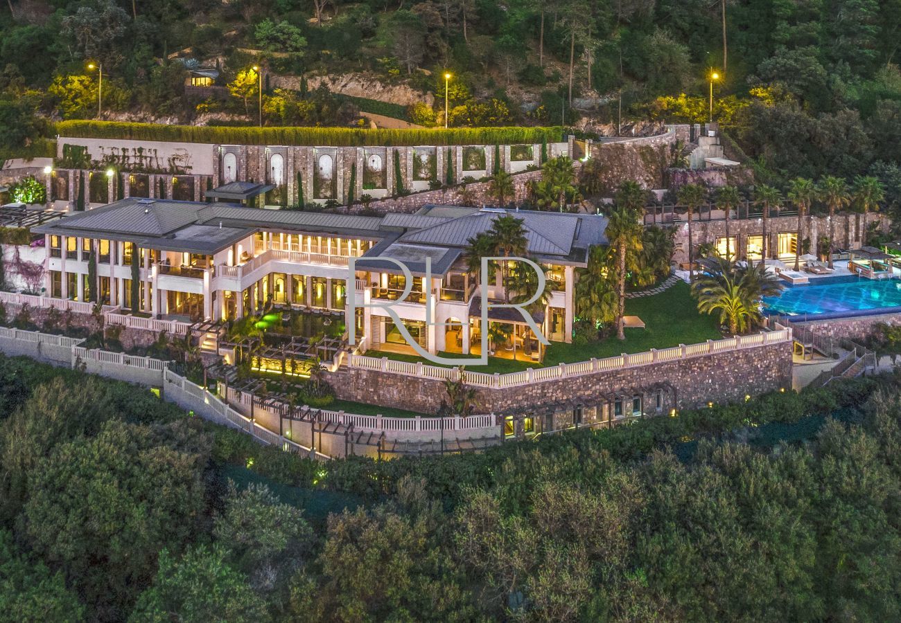 Villa à Cannes - Villa Alang Alang