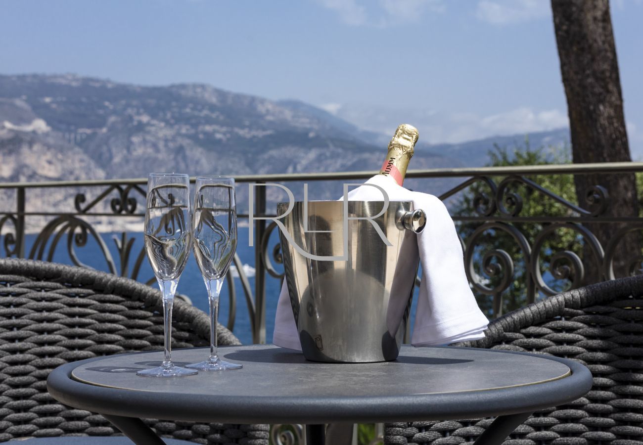 Villa à Saint-Jean-Cap-Ferrat - Villa Dolphin