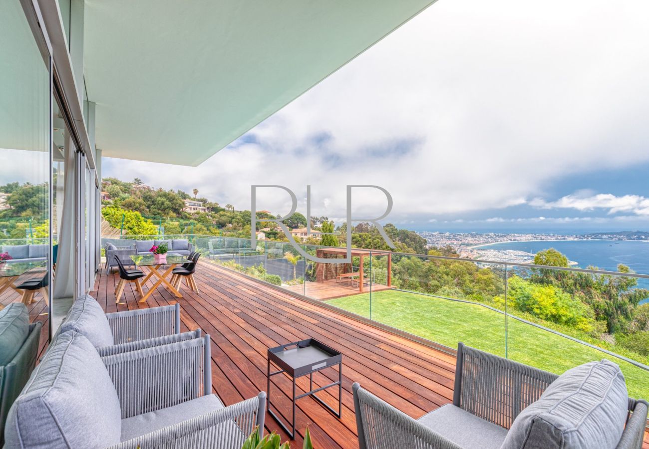 Villa à Cannes - Villa Enaissa