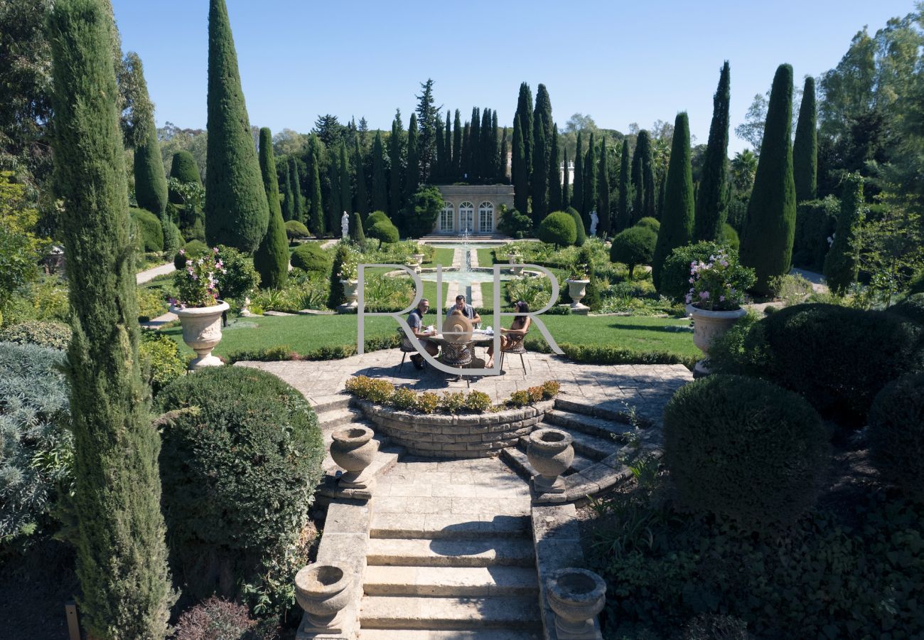 Villa à Cannes - Chateau de la Croix des Gardes