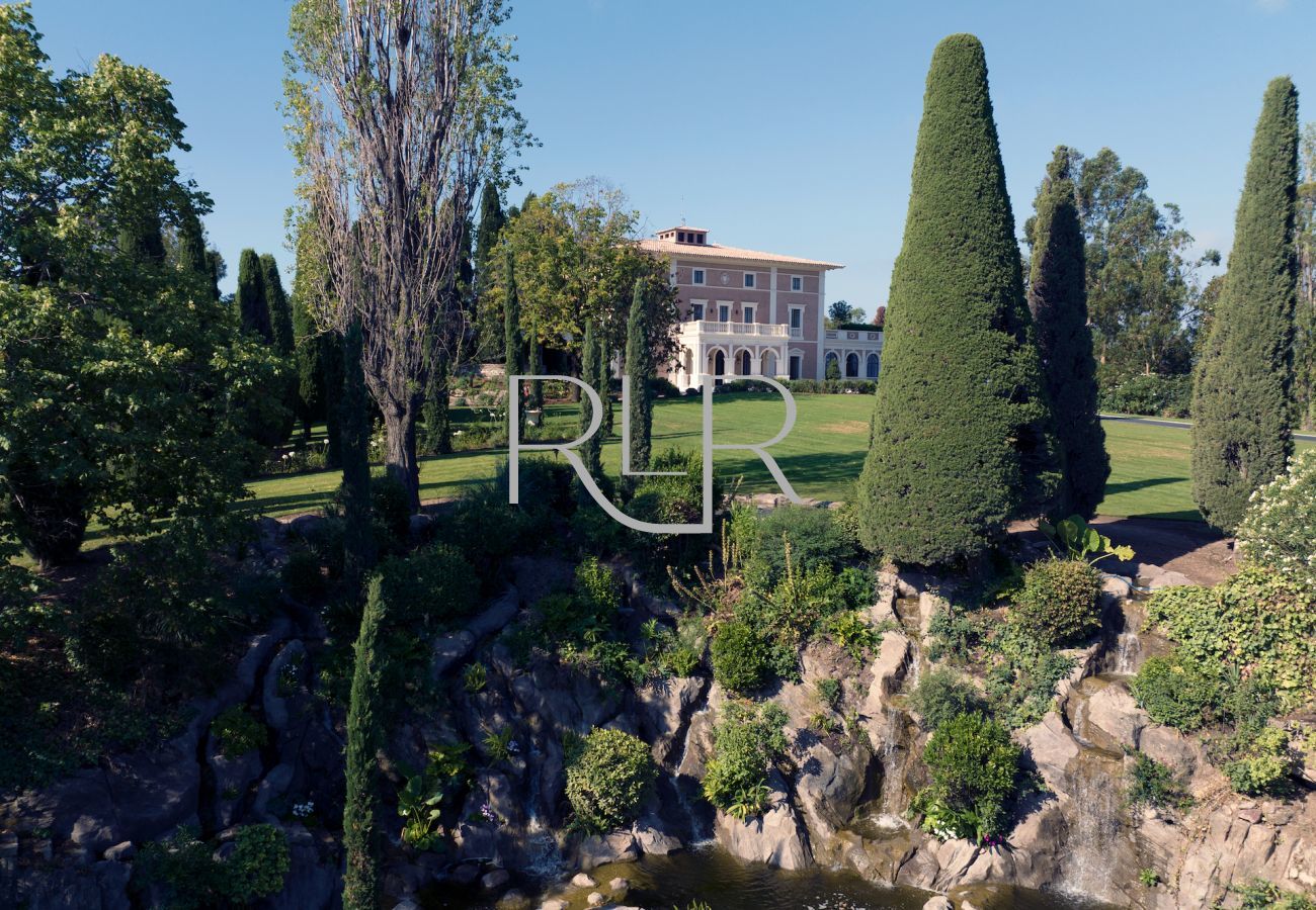 Villa à Cannes - Chateau de la Croix des Gardes