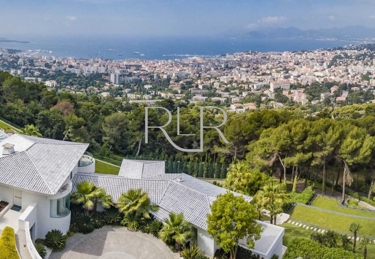 Villa à Cannes - Villa Lazarus