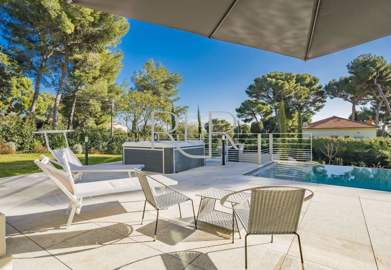 Villa à Antibes - Villa Myrtle