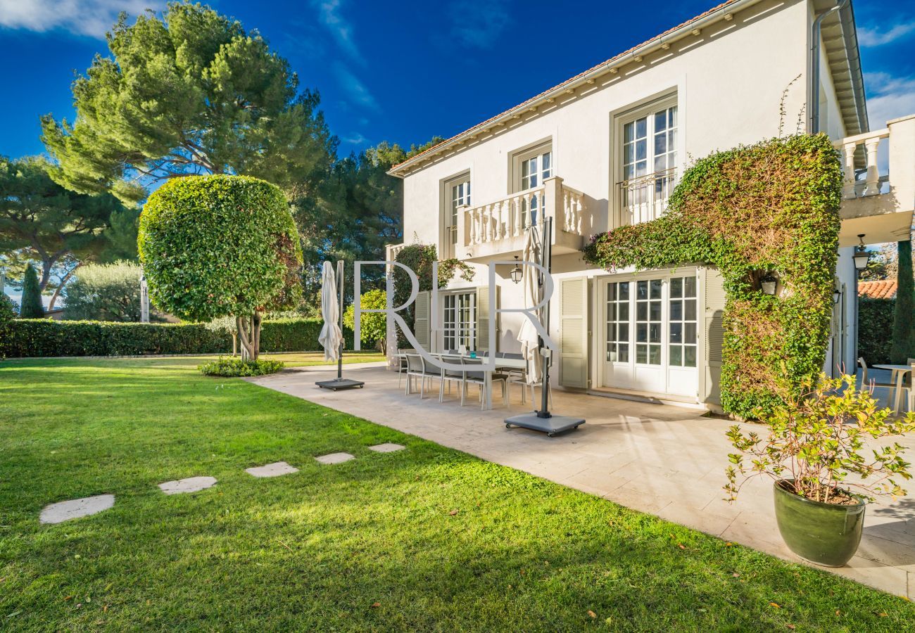 Villa à Antibes - Villa Liliana