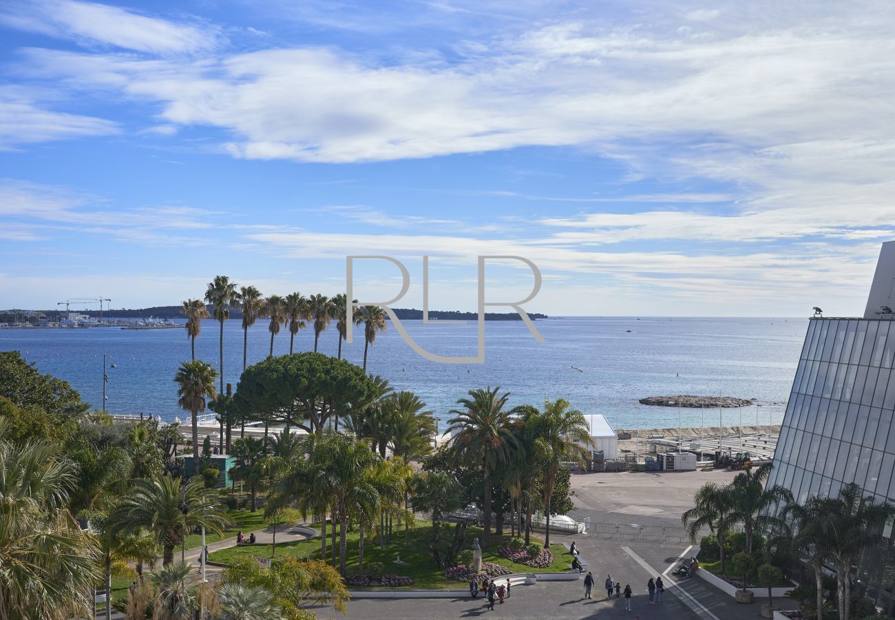 Appartement à Cannes - RLR3B869