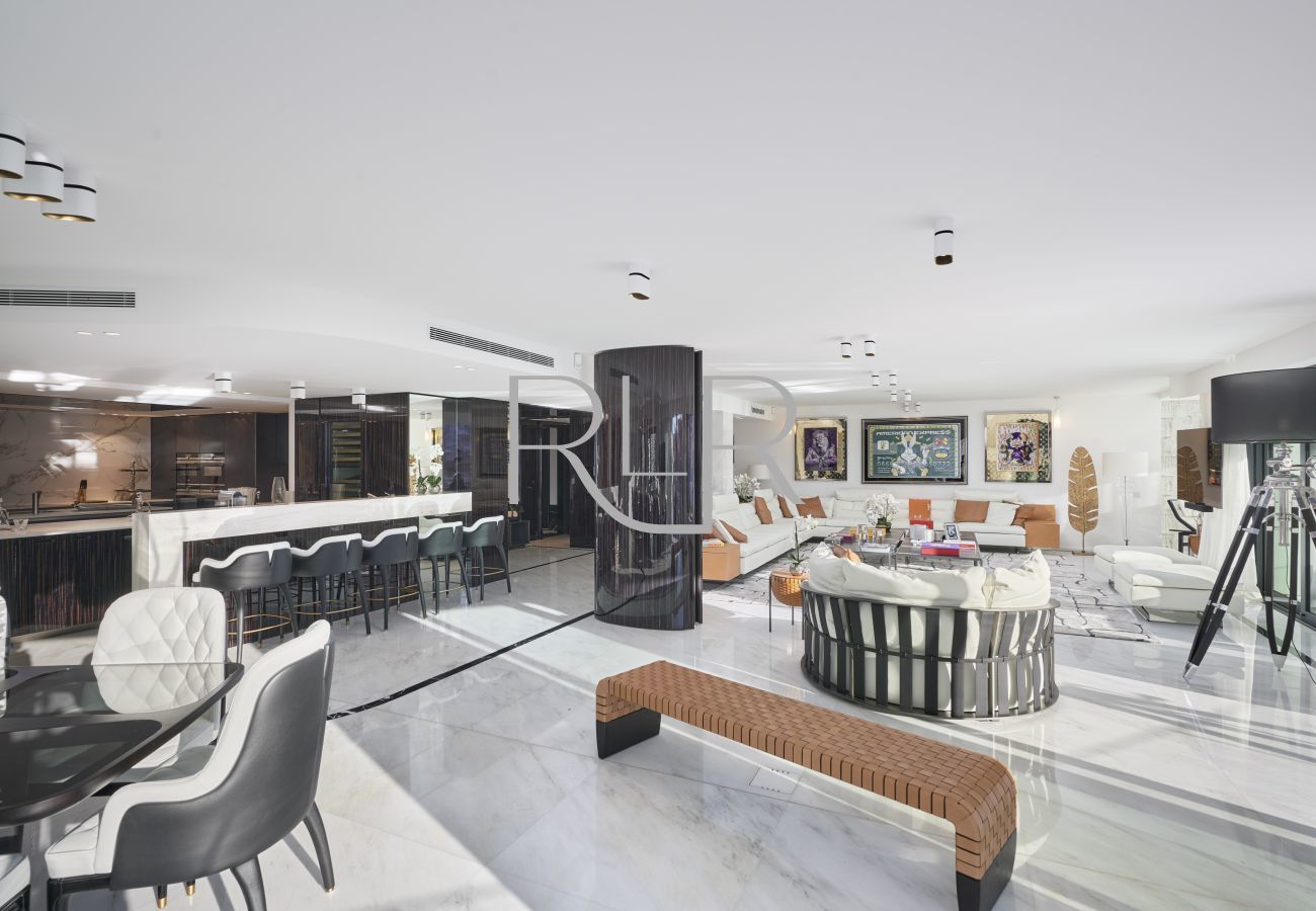 Appartement à Cannes - RLR6B828