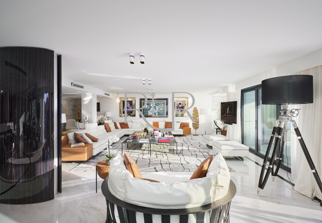 Appartement à Cannes - RLR6B828