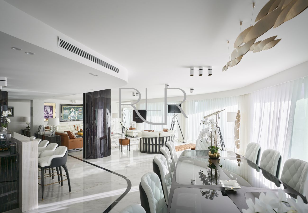 Appartement à Cannes - RLR6B828