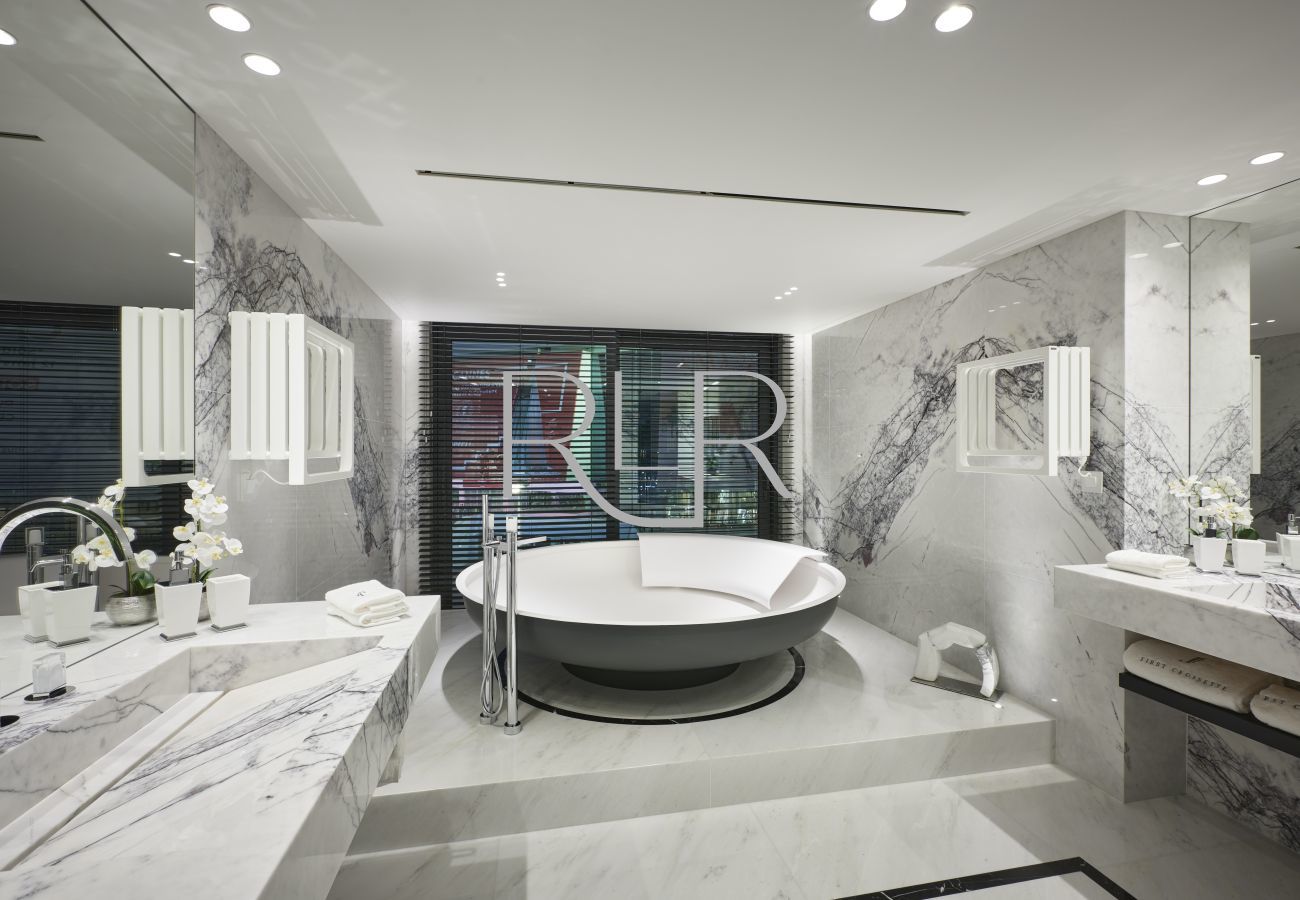 Appartement à Cannes - RLR6B828