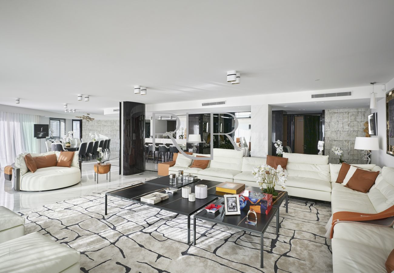 Appartement à Cannes - RLR6B828