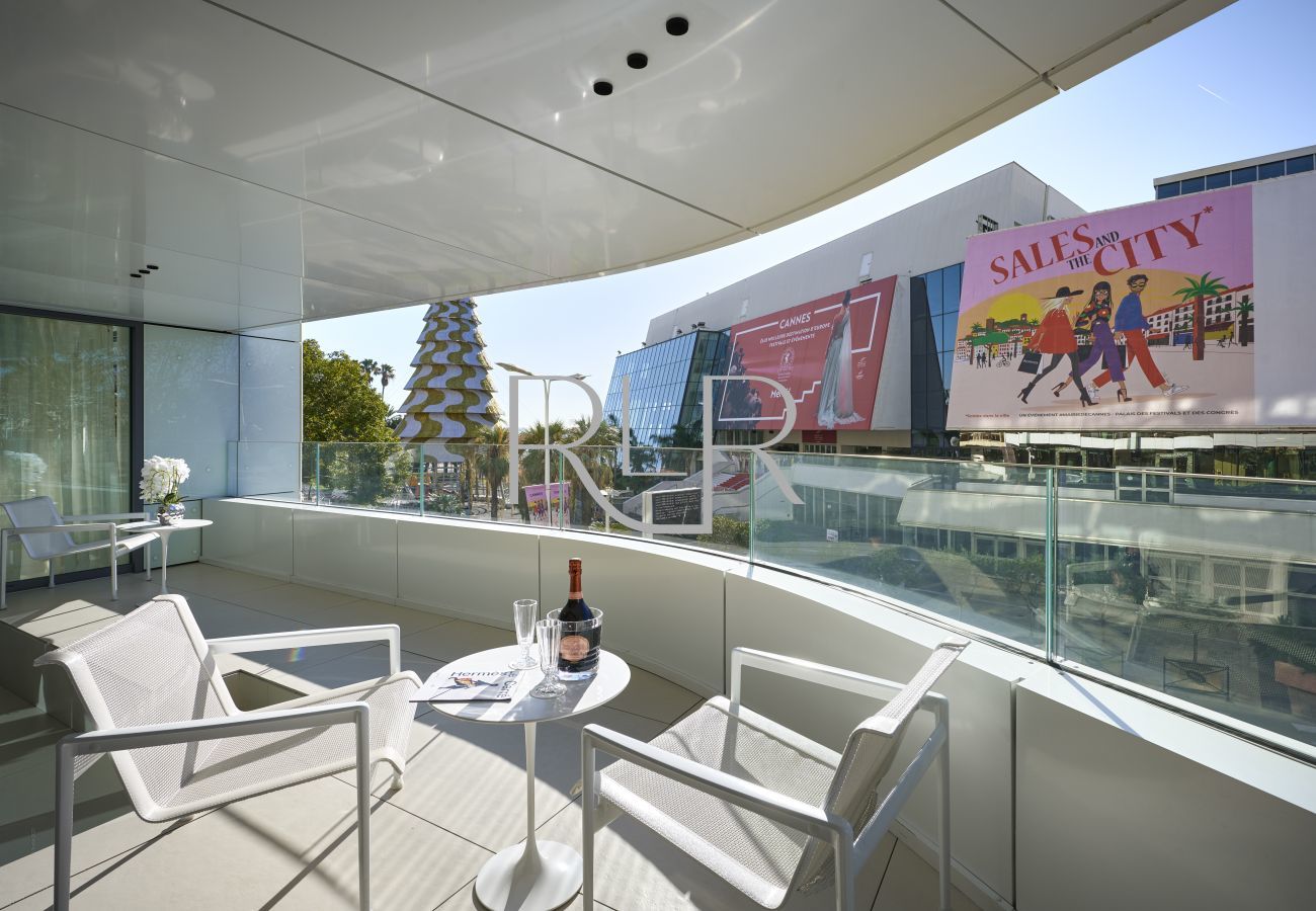 Appartement à Cannes - RLR3B825