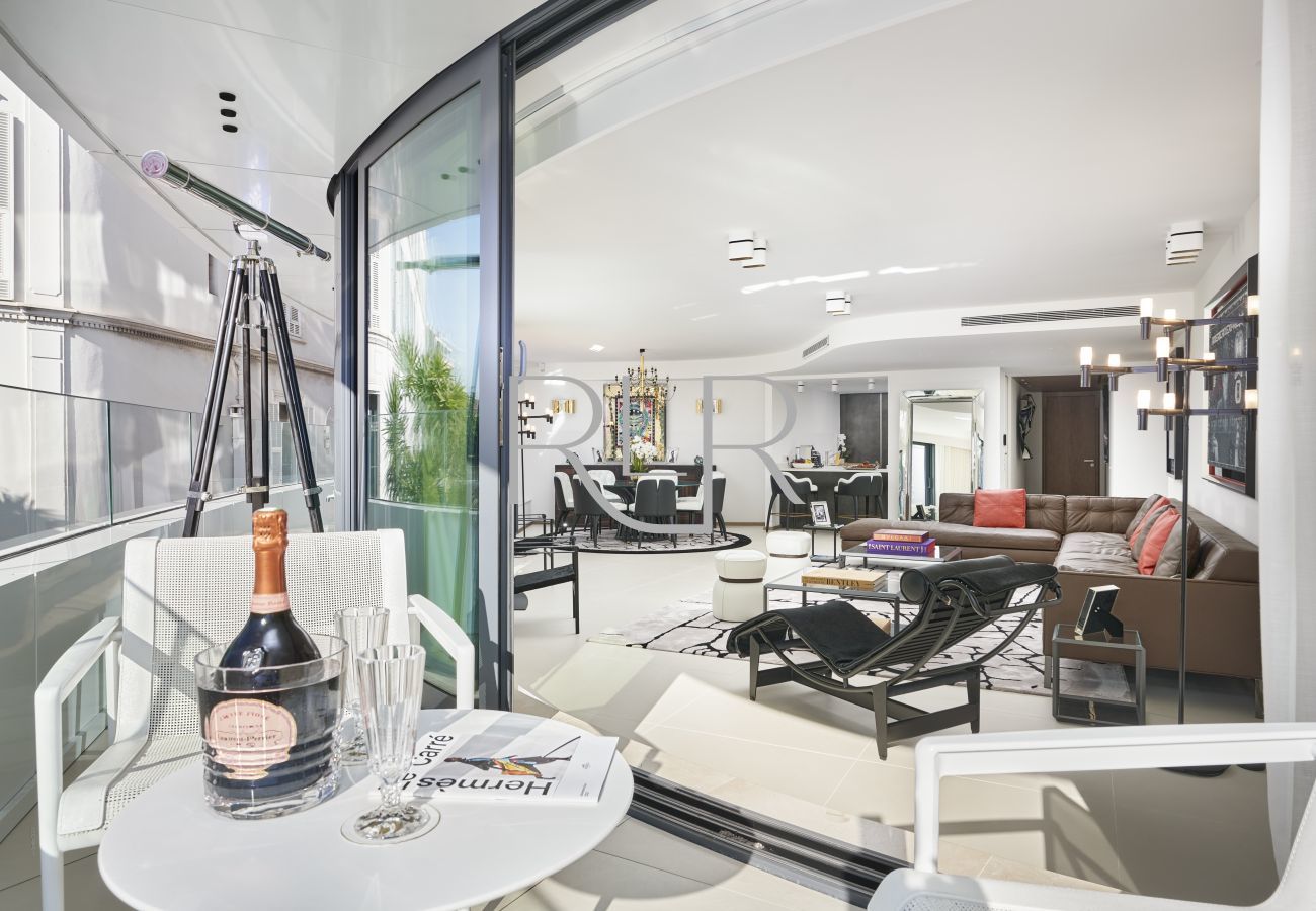 Appartement à Cannes - RLR3B825