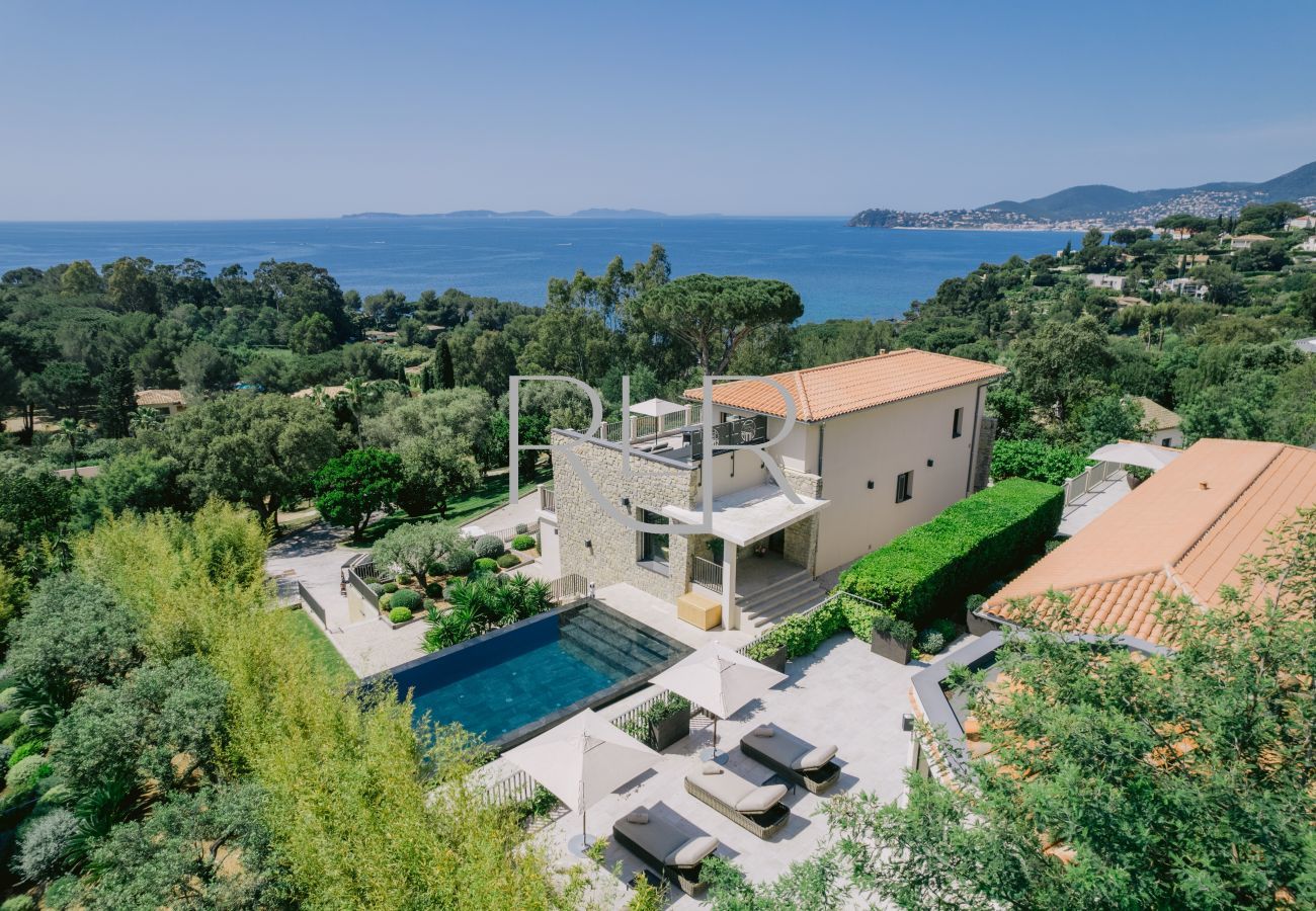 Villa à Saint-Tropez - Domaine de la Méditerranée