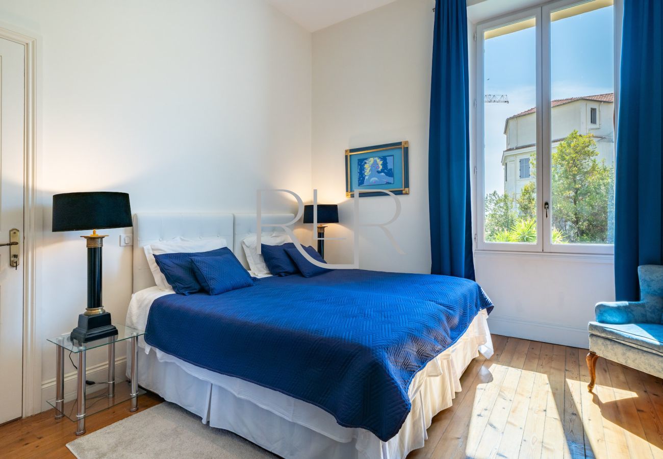 Villa à Cannes - Villa Iris