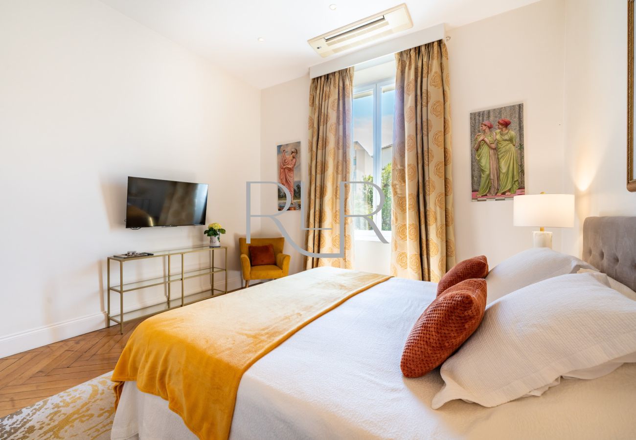 Villa à Cannes - Villa Iris