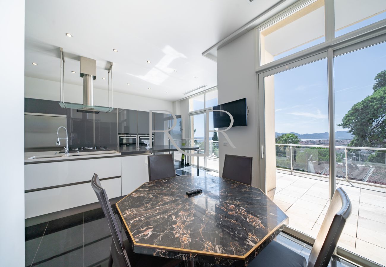 Villa à Cannes - Villa Apollo