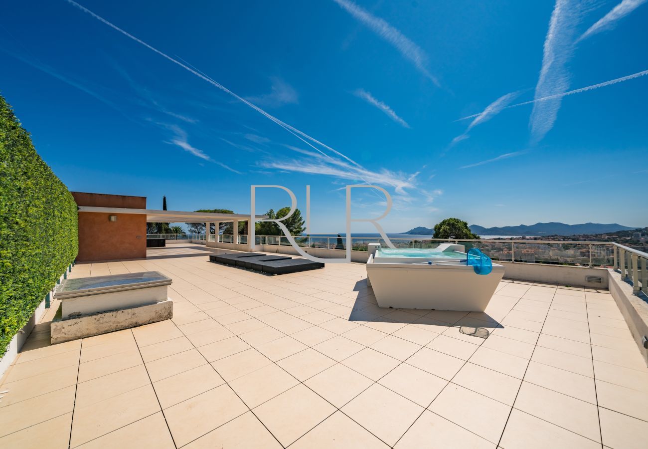 Villa à Cannes - Villa Apollo