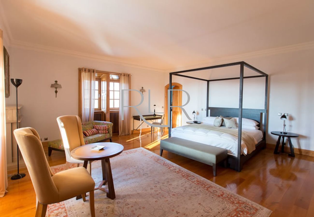 Villa à Saint Paul de Vence - Château des Vallées