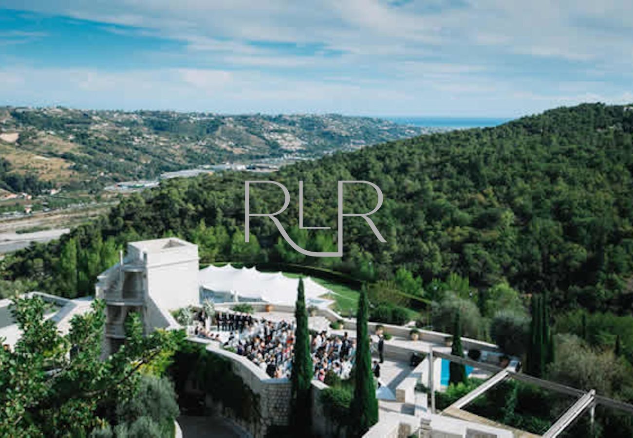 Villa à Saint Paul de Vence - Château des Vallées