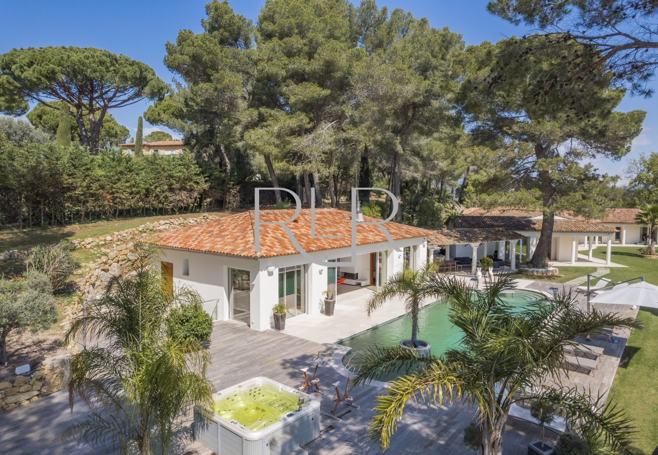 Villa à Mougins - Villa Kennedy