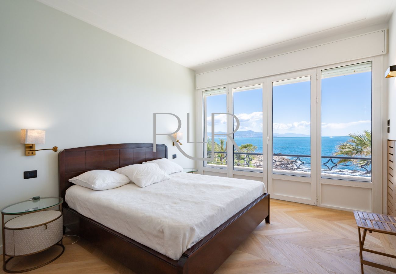 Villa à Antibes - Villa Celeste