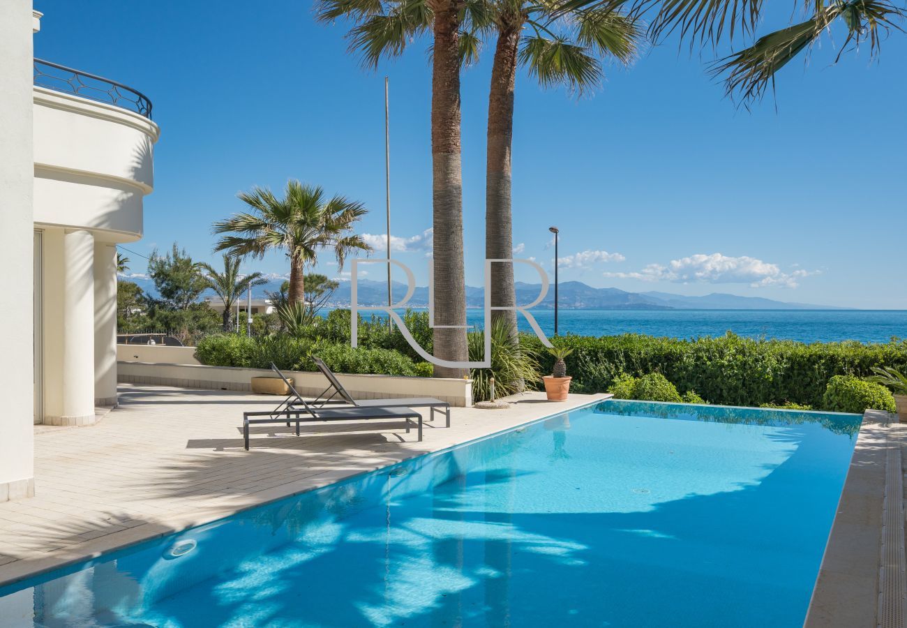 Villa à Antibes - Villa Celeste