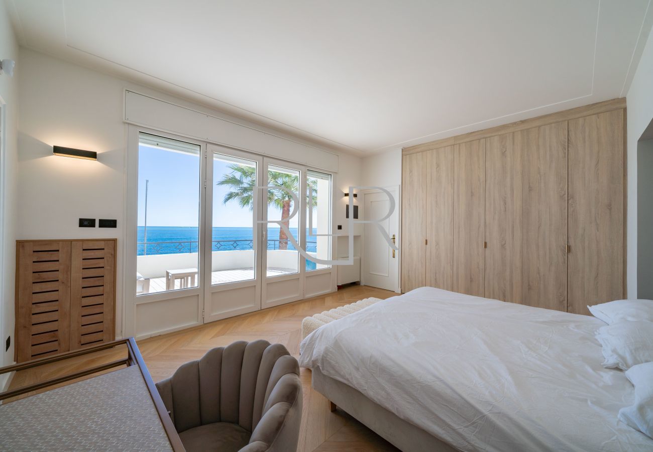 Villa à Antibes - Villa Celeste