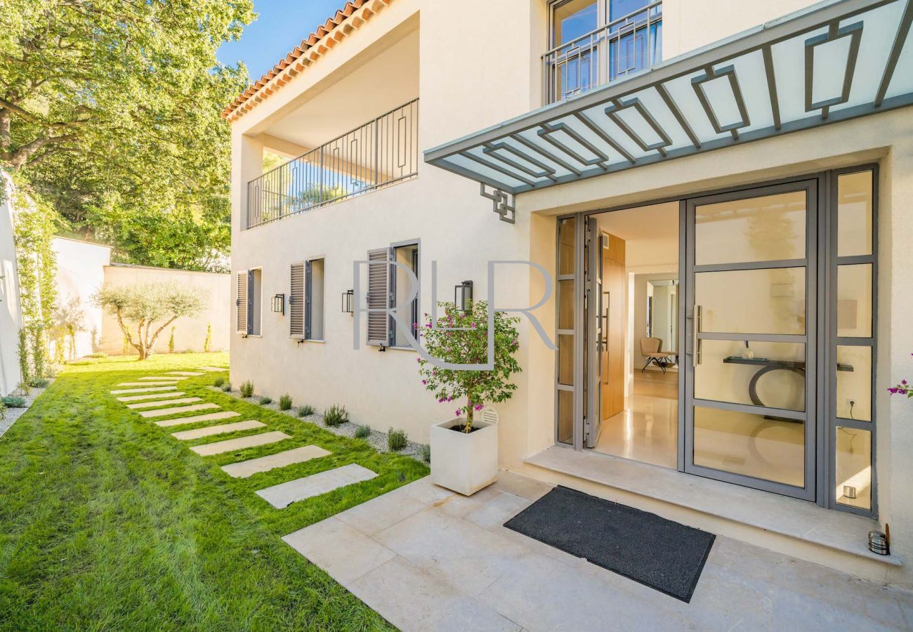 Villa à Cannes - Villa Naomi