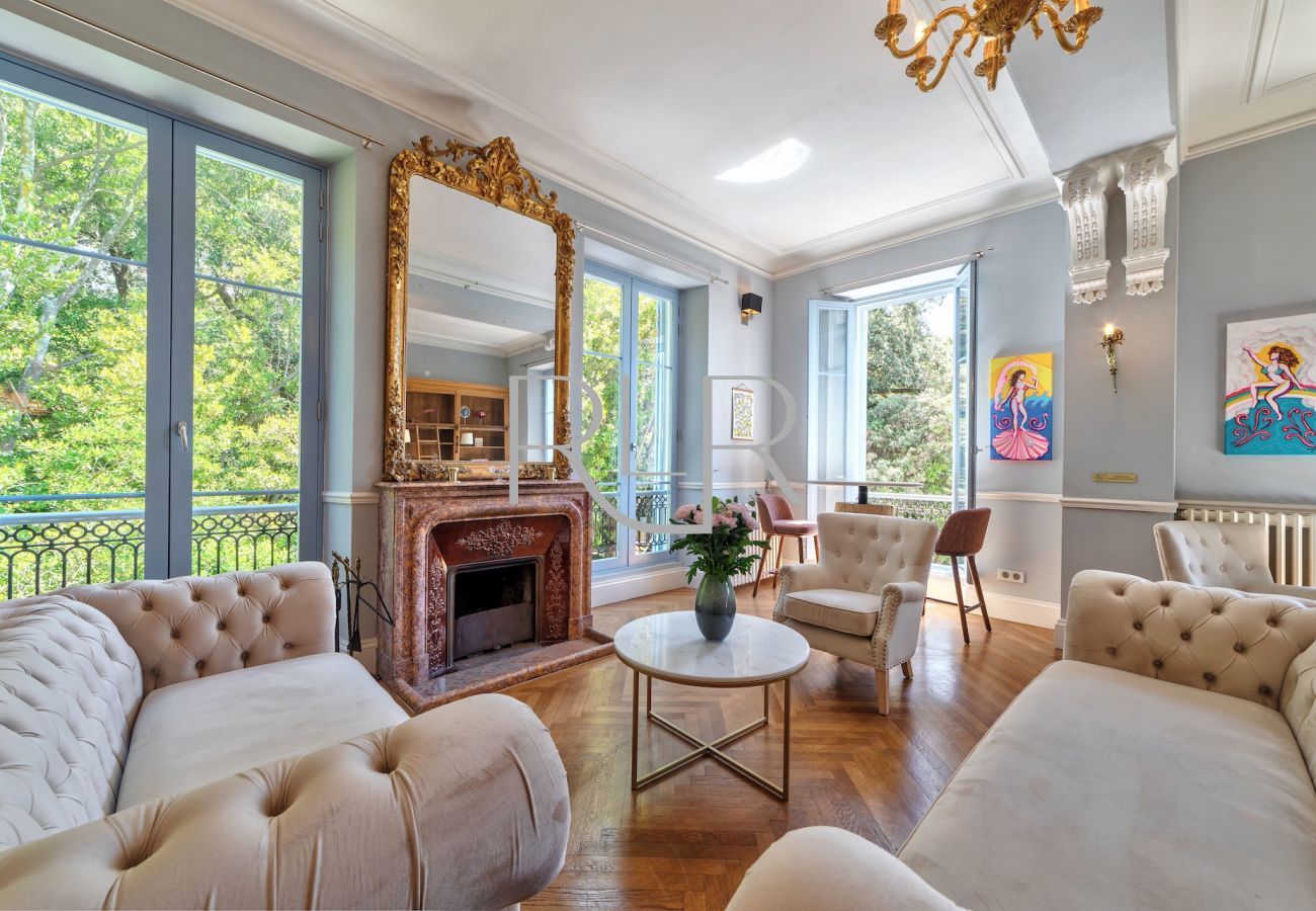 Villa à Cannes - Chateau Alma
