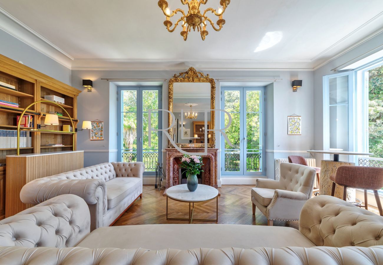 Villa à Cannes - Chateau Alma