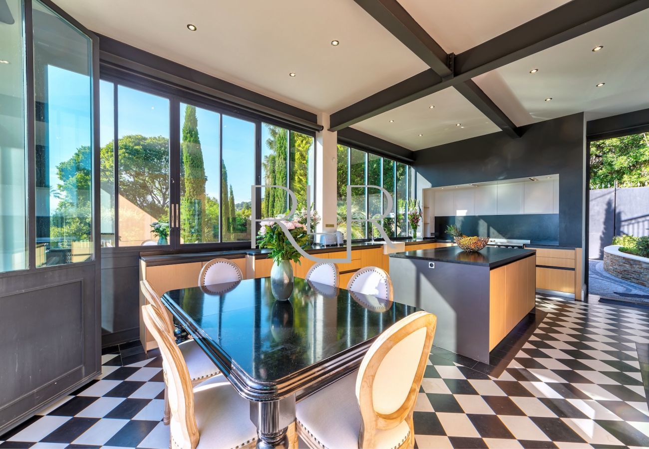 Villa à Cannes - Chateau Alma