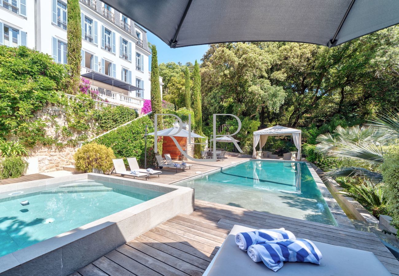 Villa à Cannes - Chateau Alma