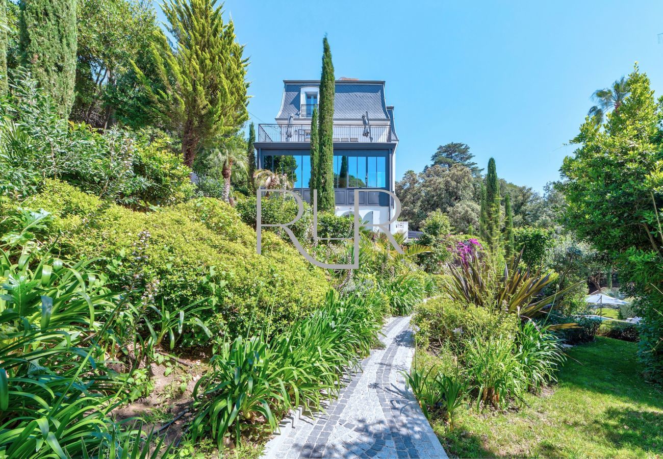 Villa à Cannes - Chateau Alma