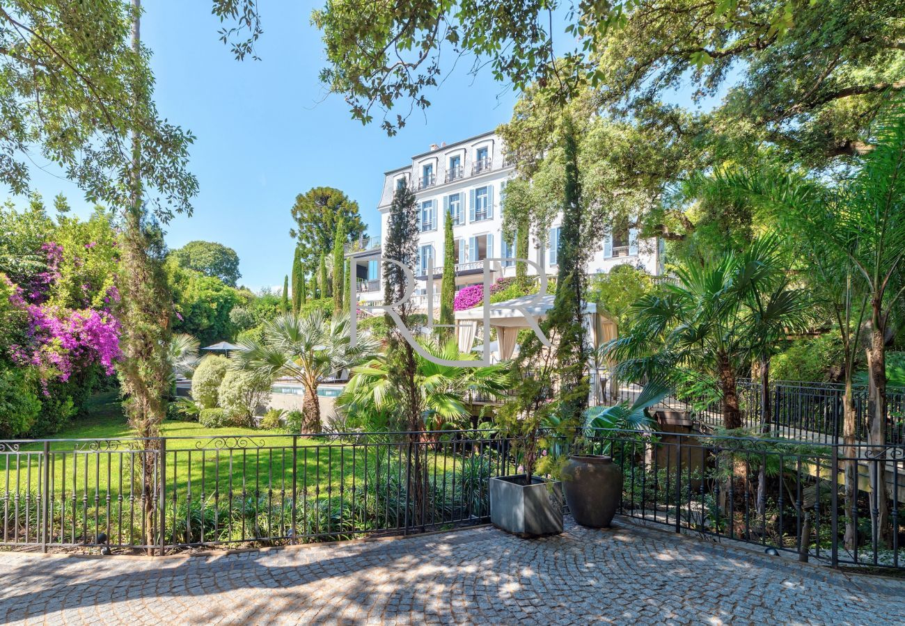 Villa à Cannes - Chateau Alma