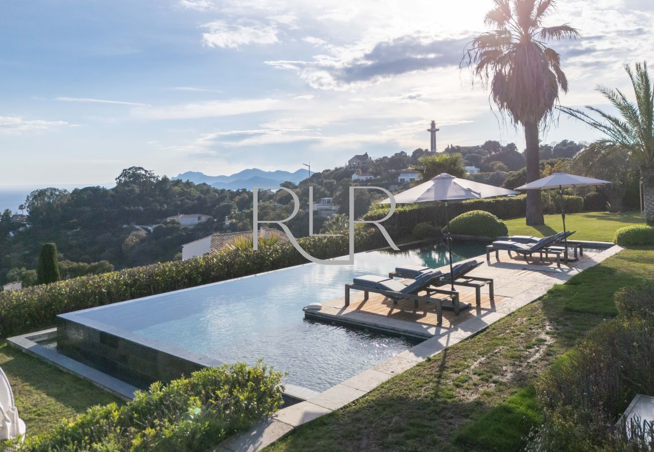 Villa à Cannes - Villa Serena