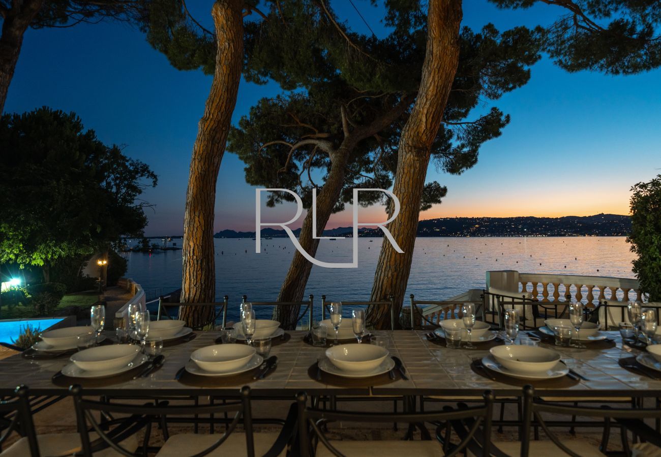 Villa à Antibes - Villa Shoreline