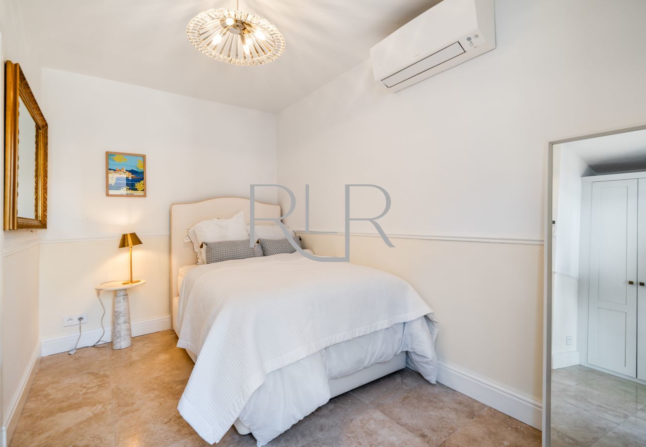 Villa à Antibes - Villa Shoreline