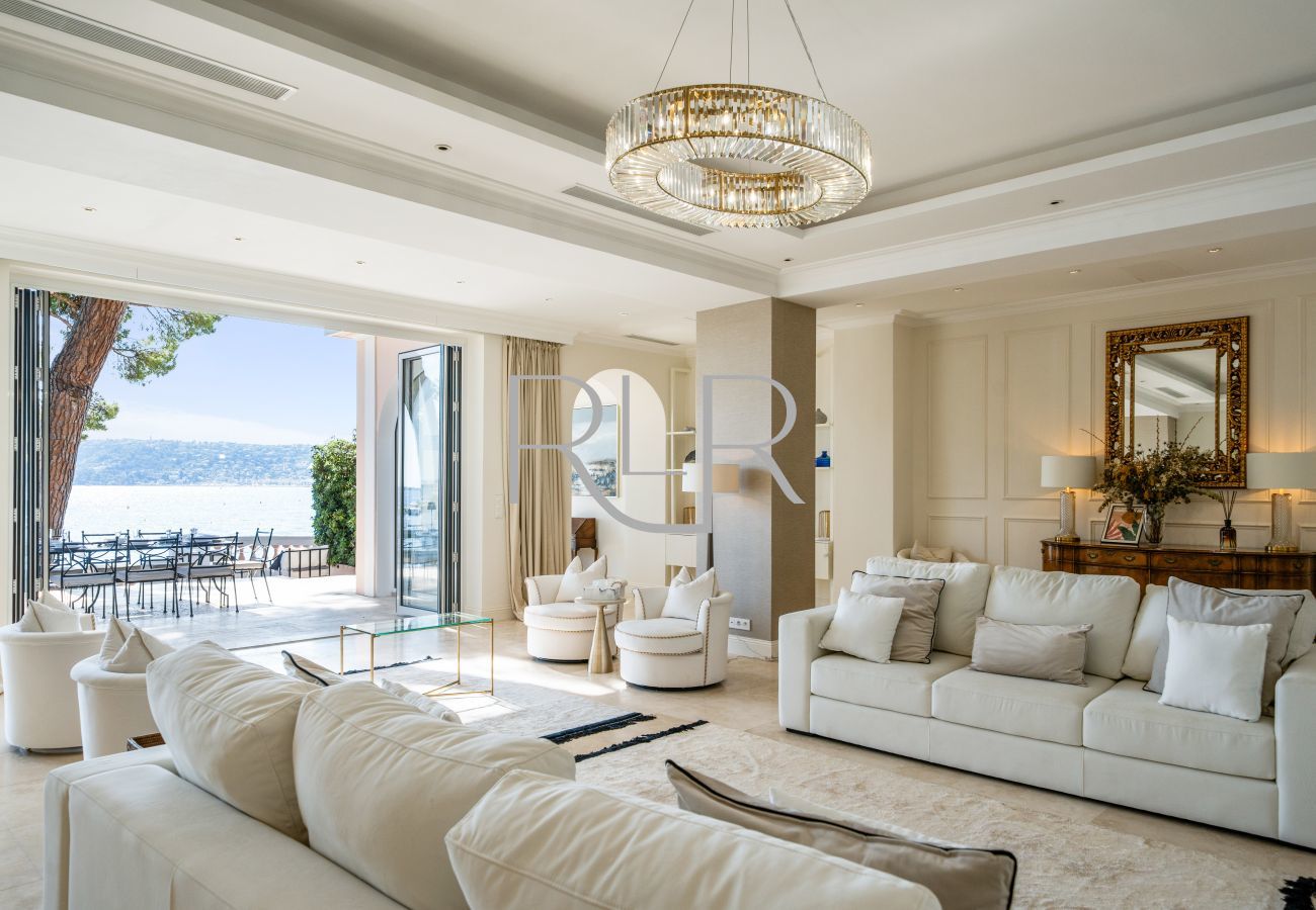 Villa à Antibes - Villa Shoreline