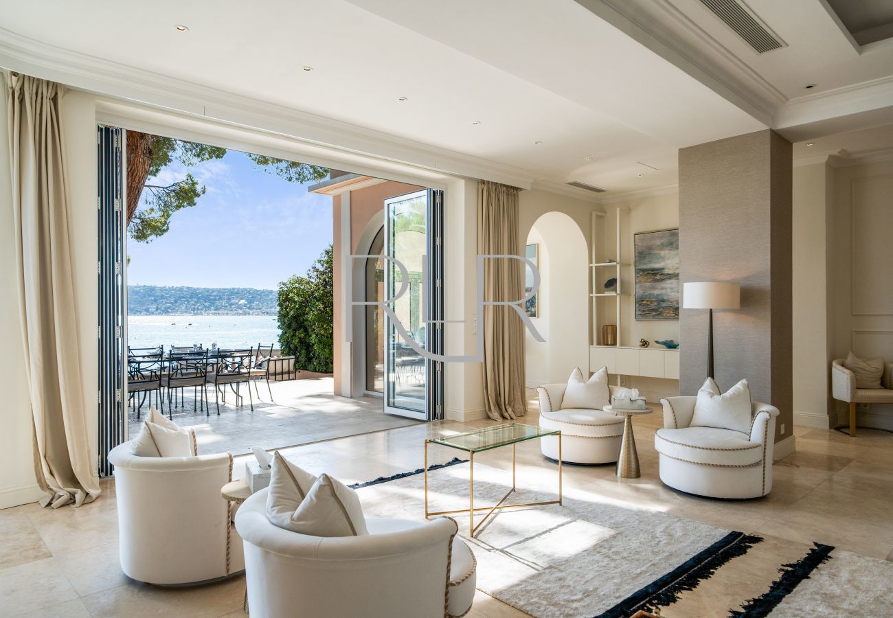 Villa à Antibes - Villa Shoreline