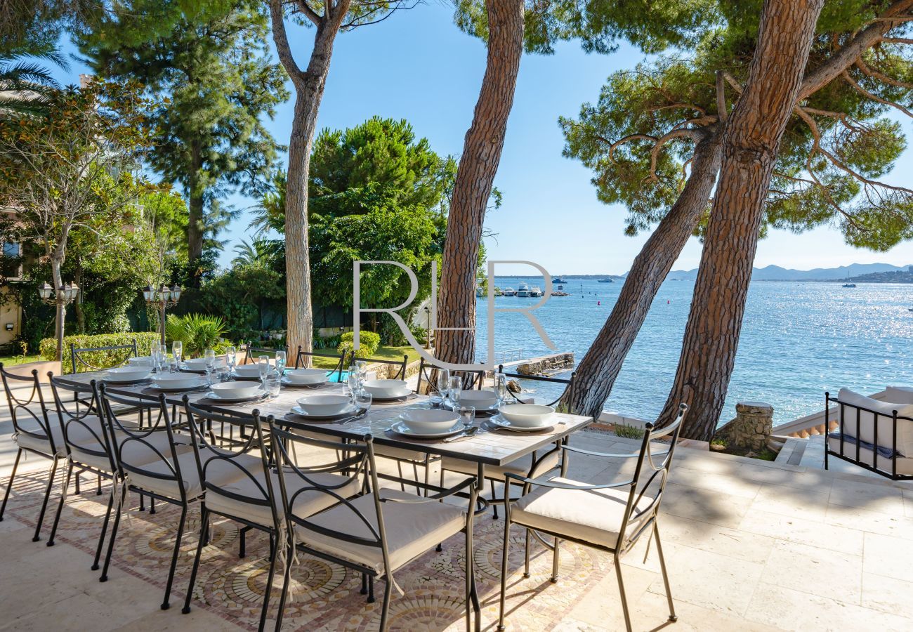 Villa à Antibes - Villa Shoreline
