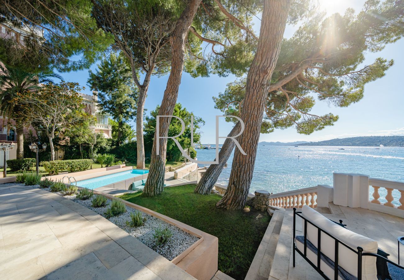 Villa à Antibes - Villa Shoreline