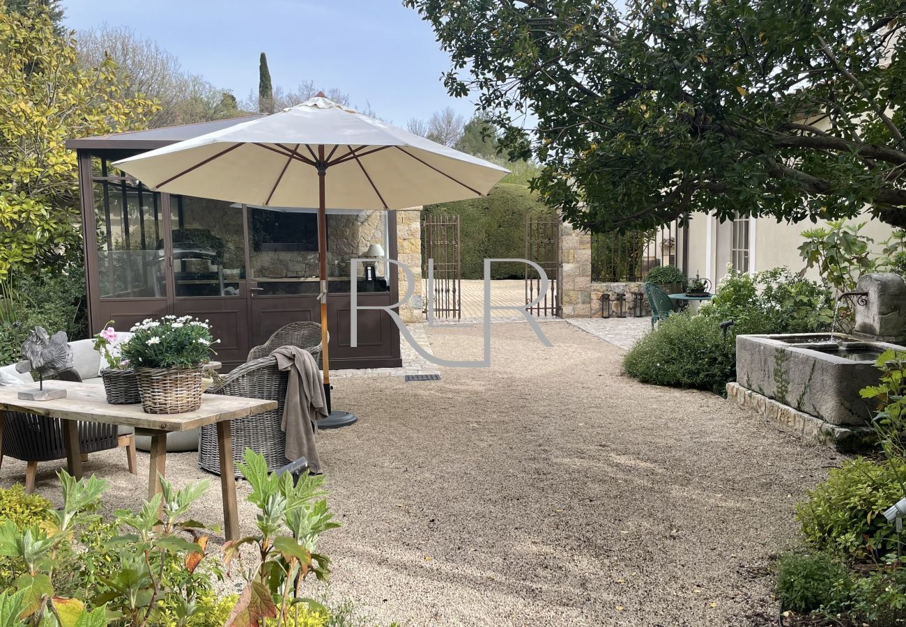 Villa à Châteauneuf-Grasse - Villa Tamara