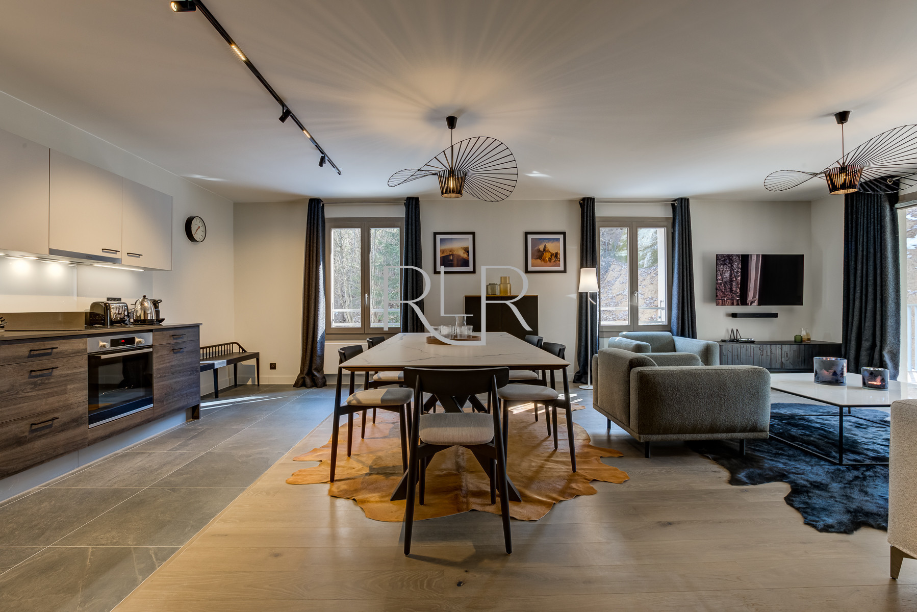 White Pearl A12 is spacious with high end furnishings throughout