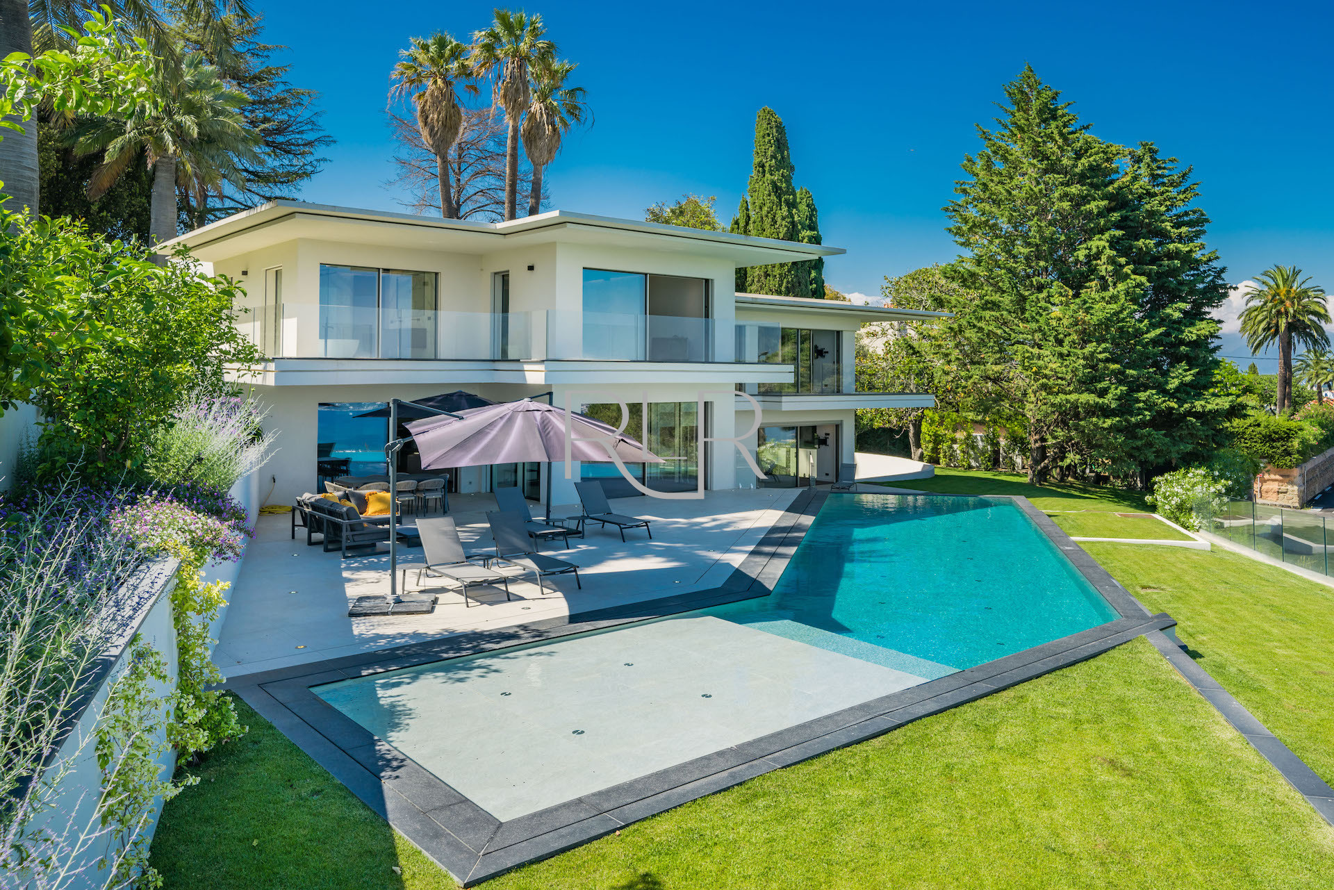 Villa/Dettached house in Cannes - Villa Diana