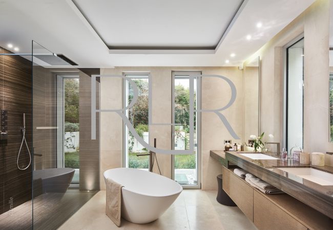 Villa in Antibes - Villa Olga Villa in Antibes - Villa Olga