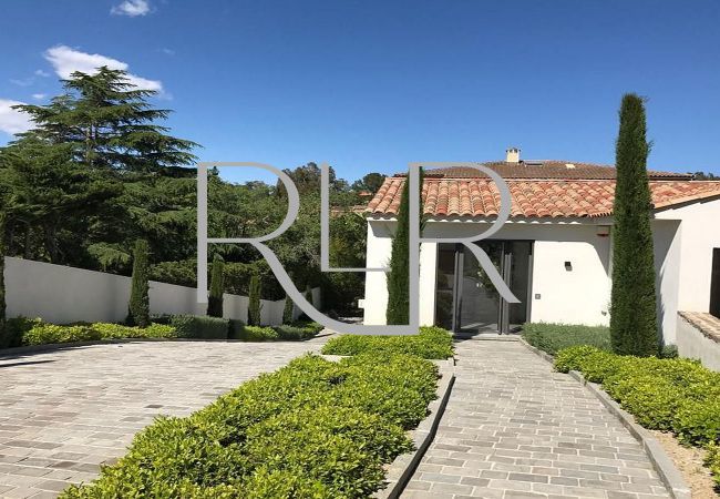 Villa in Saint-Tropez - Villa Nelly Villa in Saint-Tropez - Villa Nelly