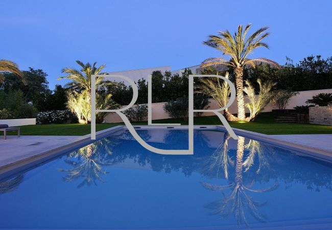 Villa in Saint-Tropez - Villa Nelly Villa in Saint-Tropez - Villa Nelly