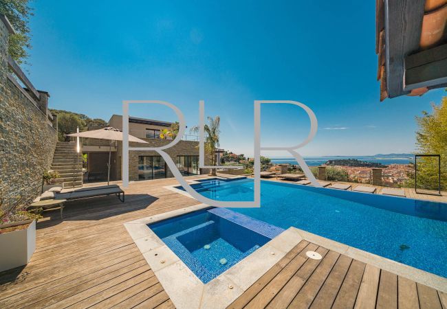 Villa in Nice - Villa Nina Villa in Nice - Villa Nina
