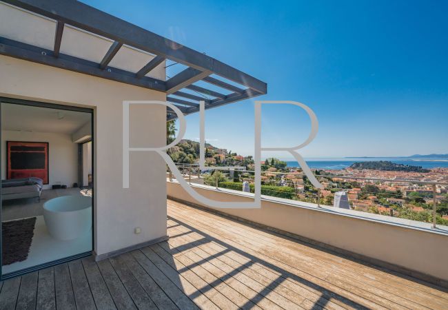 Villa in Nice - Villa Nina Villa in Nice - Villa Nina